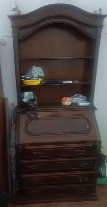 Móvel em bom estado