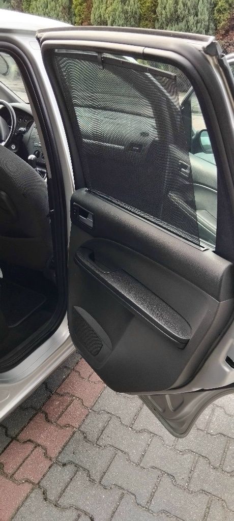 Ford MAX 1.6 benzyna rezerwacja