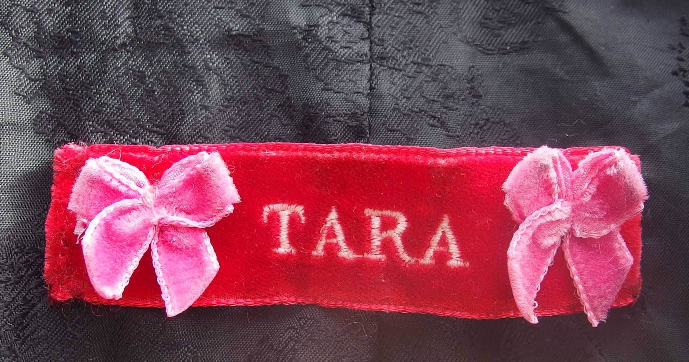 Płaszcz nieistniejącej już marki TARA.