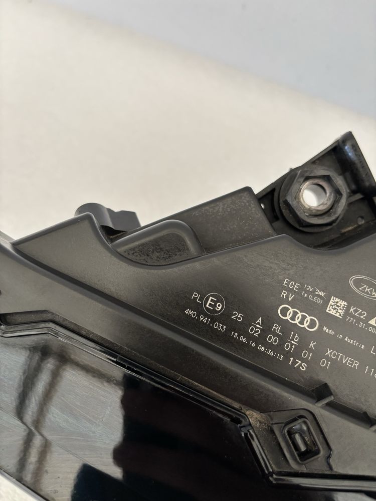 Audi Q7 II 2 4M 4M0 15- lampa lewy przód lewa przednia Full Led cała