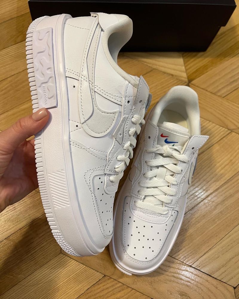 Оригинальные кроссовки Nike W Air Force 1 FONTANKA DH1290 100