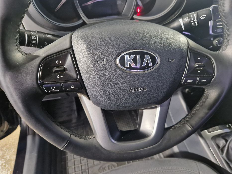 KIA RIO 2017 1.4 газ бензин обмен