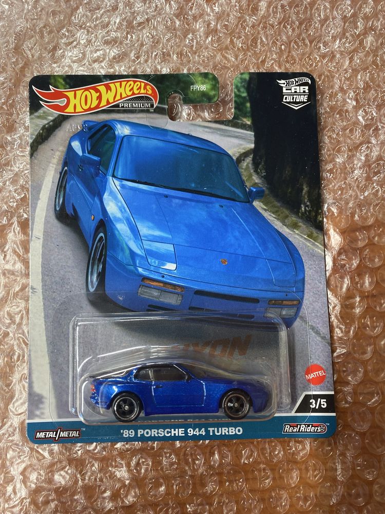 Hotwheels Canyon Warriors
