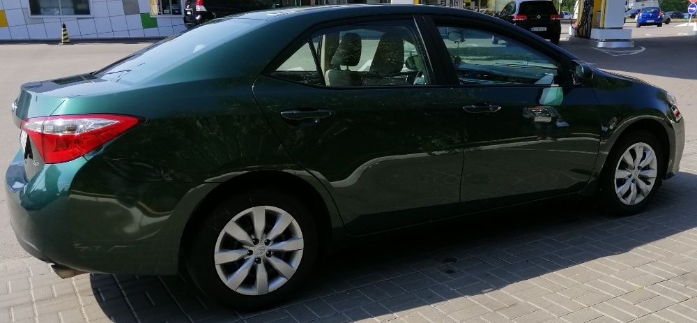 Toyota Corolla E170 USA 2015