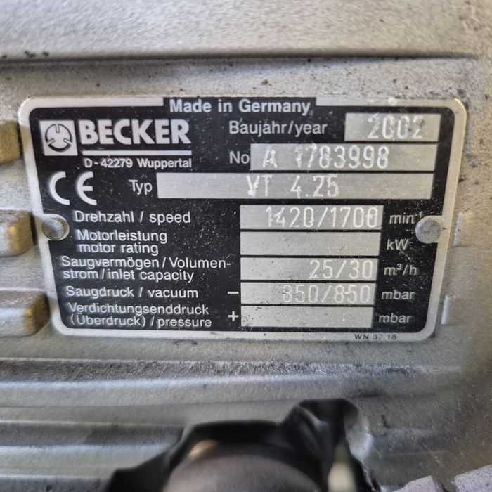 Pompa próżniowa Becker VT 4.25 CNC  850 mbar