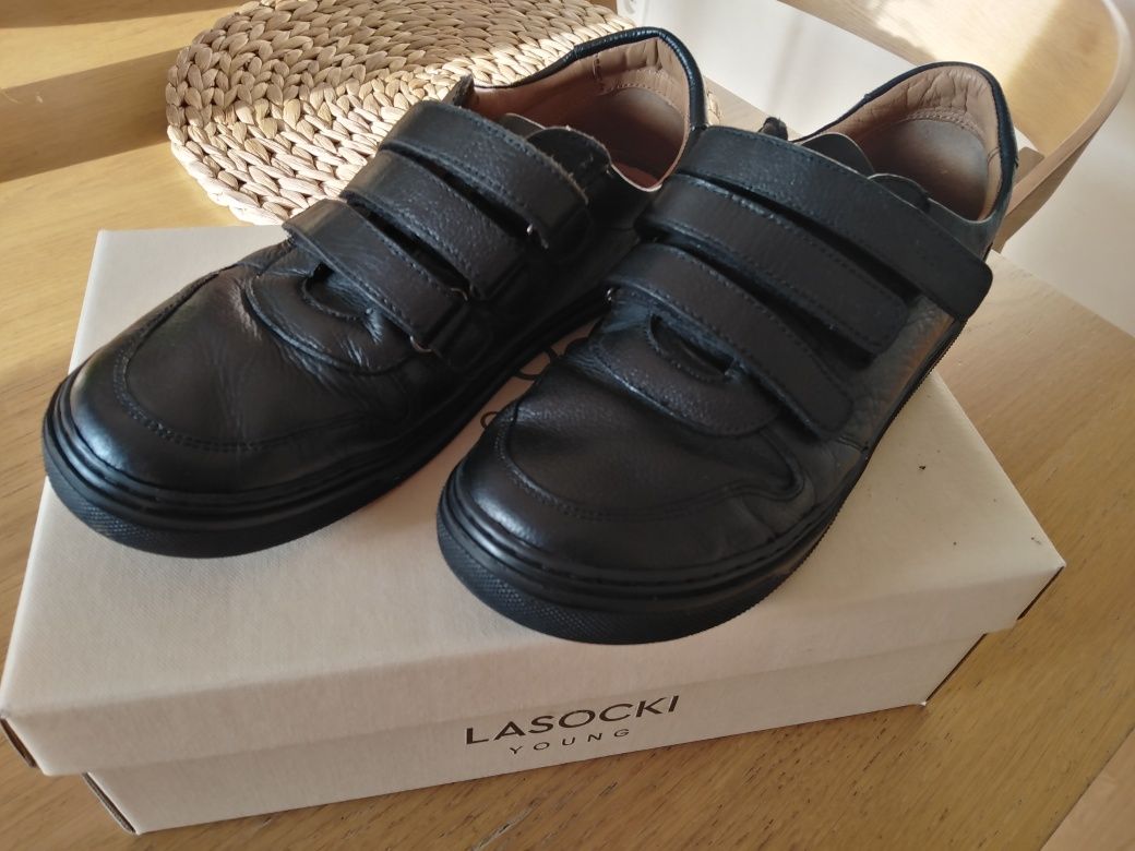 Wizytowe buty na komunie dla chłopca Lasocki 37