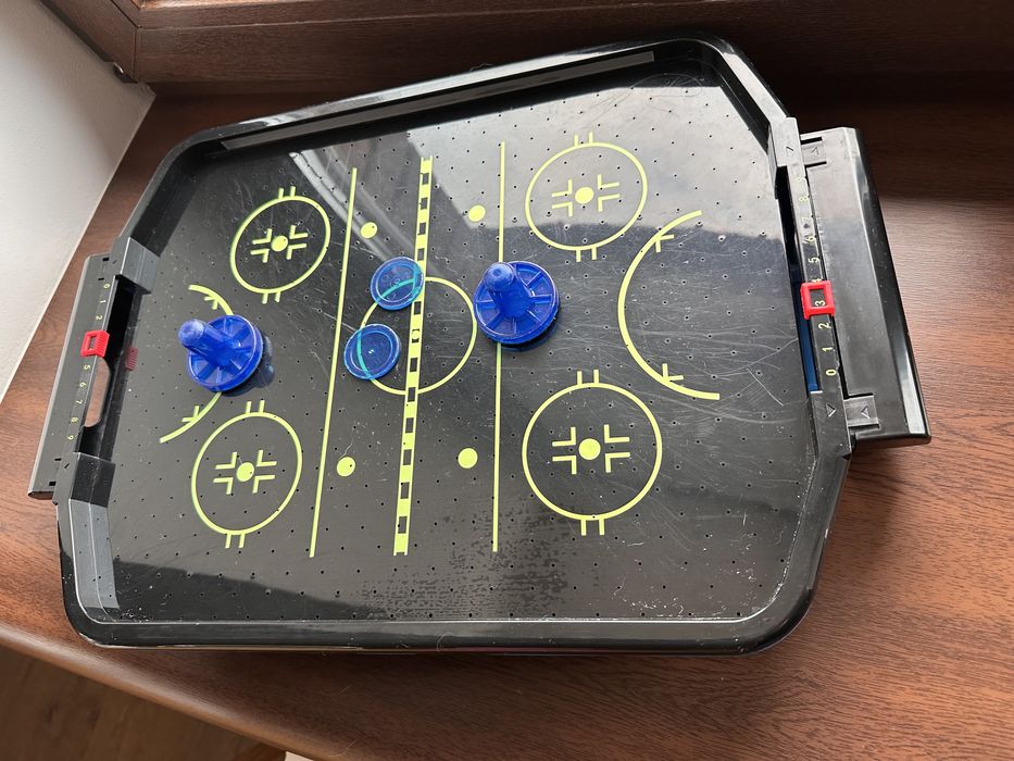 Аэрохоккей с неоновой подсветкой