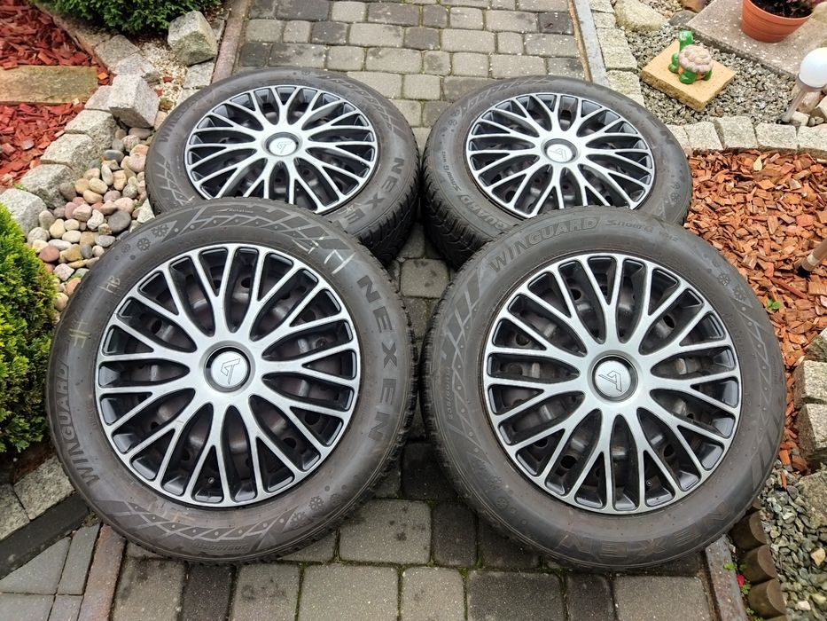 5x114,3 16 Cali Koła Stal 205/60/16 Toyota Avensis Verso