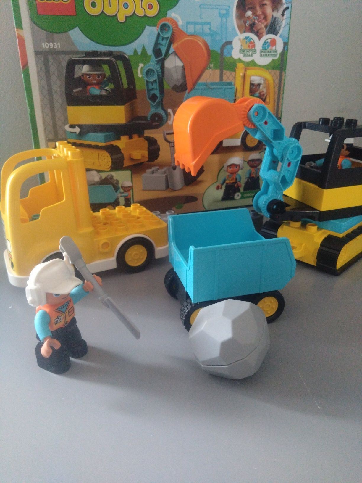 LEGO DUPLO 10931 Ciężarówka i koparka gąsienicowe