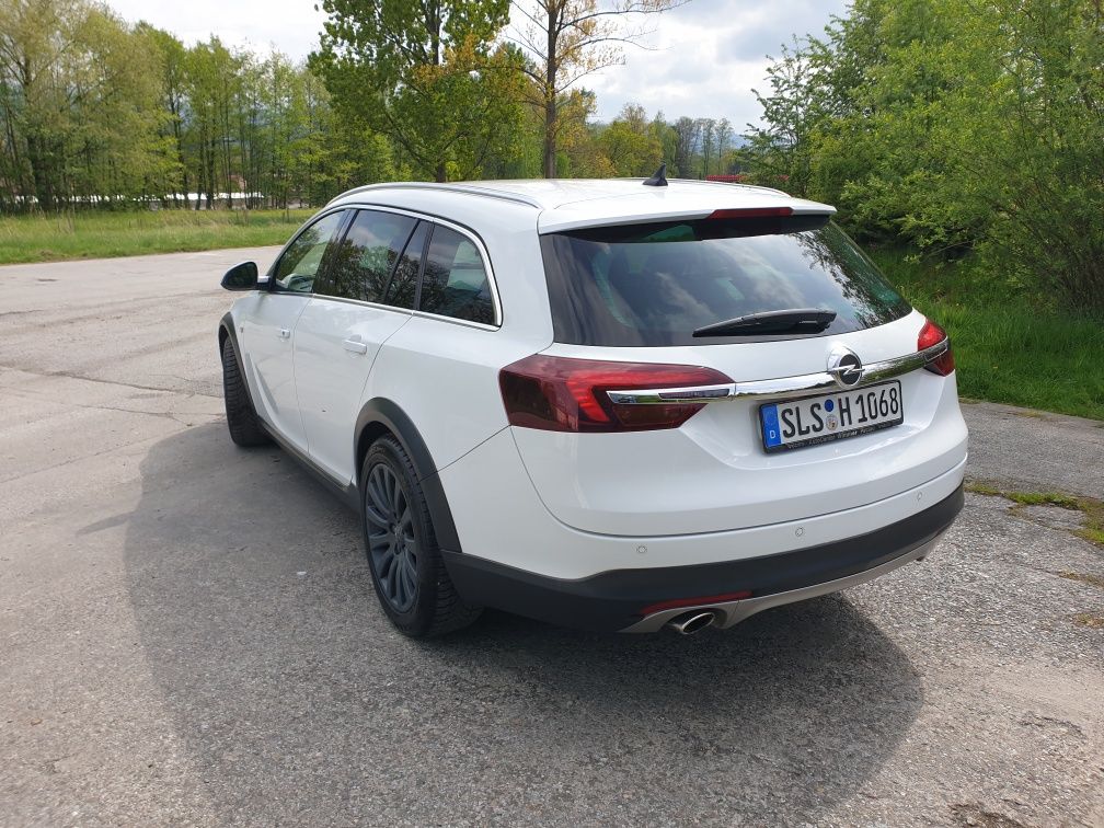 OPEL INSIGNIA 4X4 Sports Tourer 2.0cdti automat książka 1 lakier