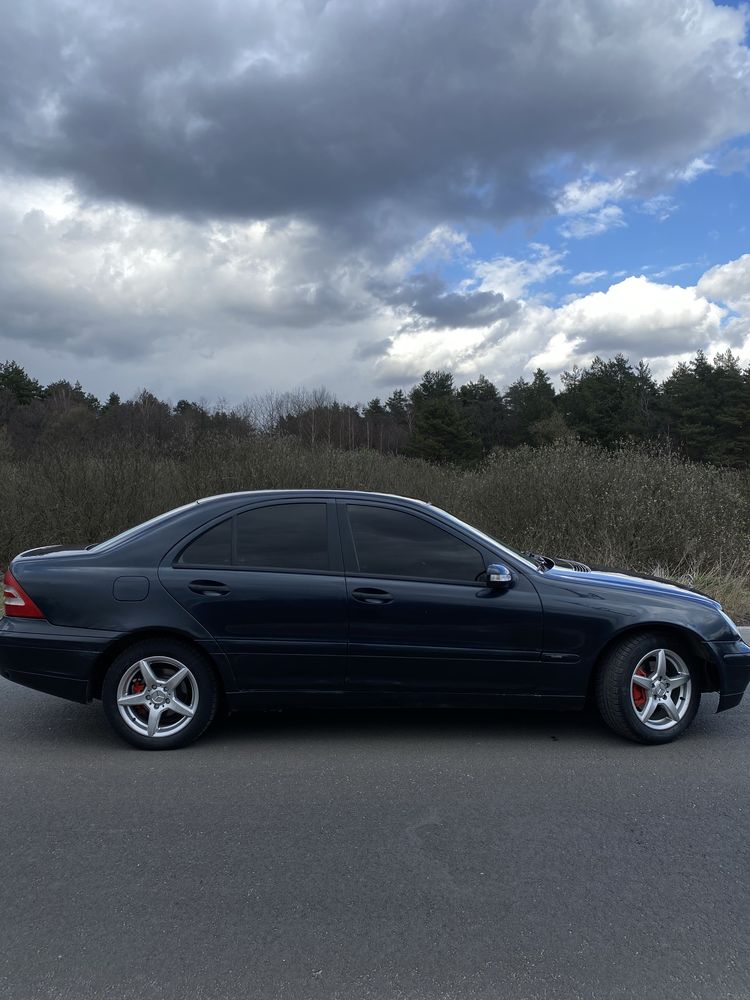 Mercedes -Benz w203 не дорого