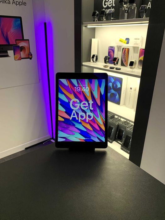 Планшет iPad 8 покоління на 32 ГБ, ГАРАНТІЯ 80024