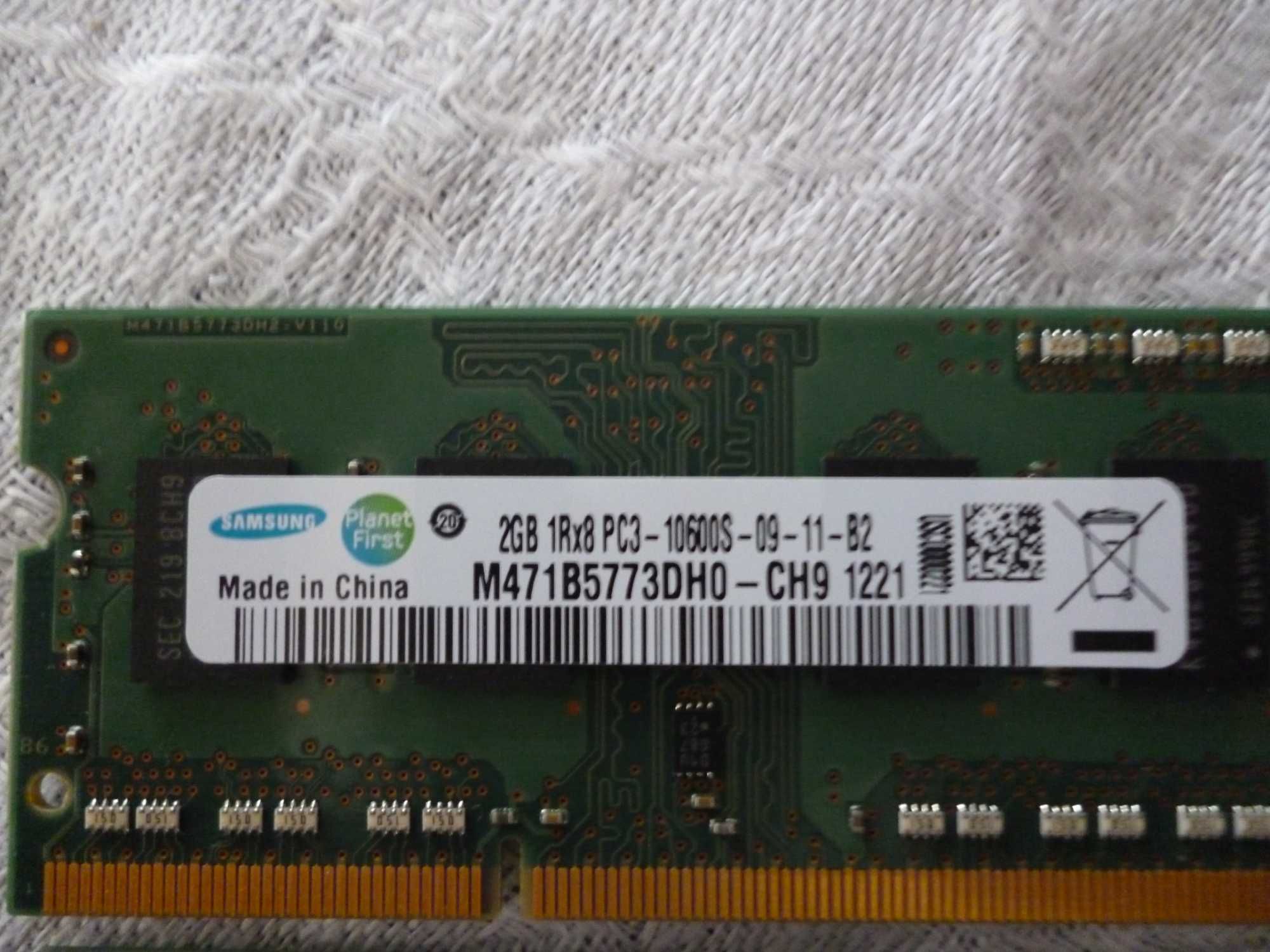 Kości RAM DDR 3 , 4 Gb Samsung .