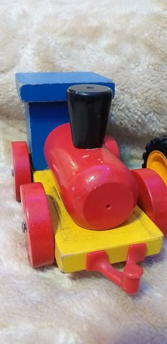 Drewniane zabawki samochód pociąg