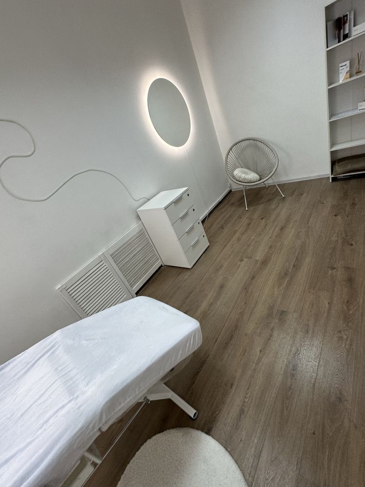 Аренда кабинета косметолога ЦЕНТР/  на 15 дней в месяц