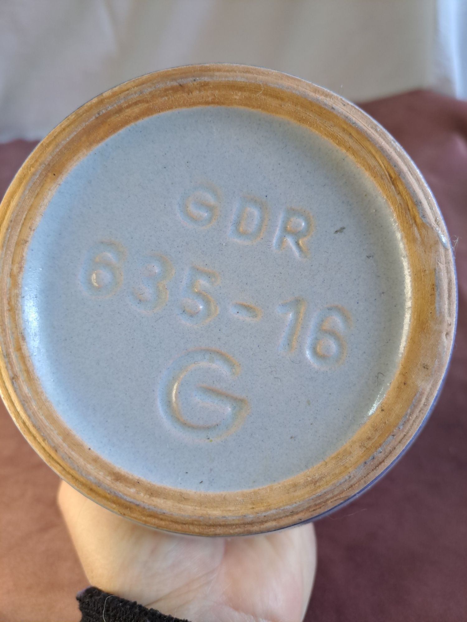 Ceramiczny garnek pojemnik 24