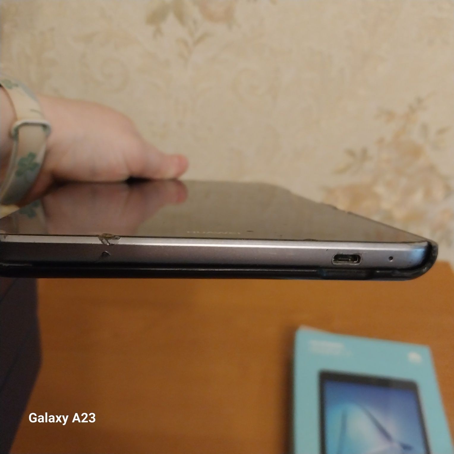 Планшет Huawei MediaPad T3