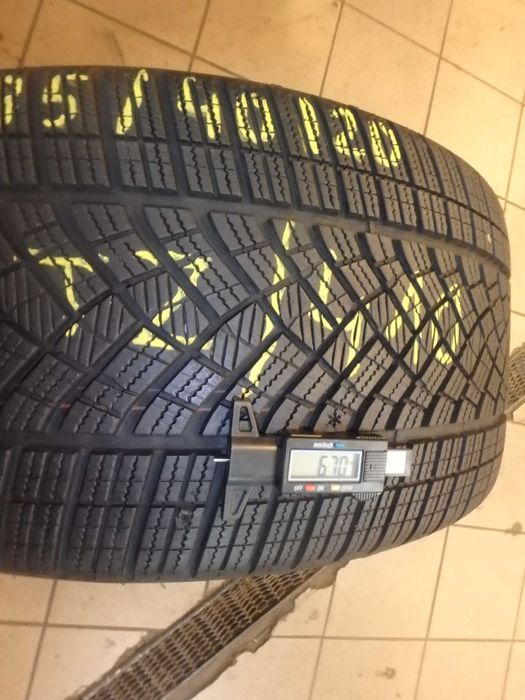 285/40r20 285/40/20 Goodyear UltraGripPerformance NFO TZ/410