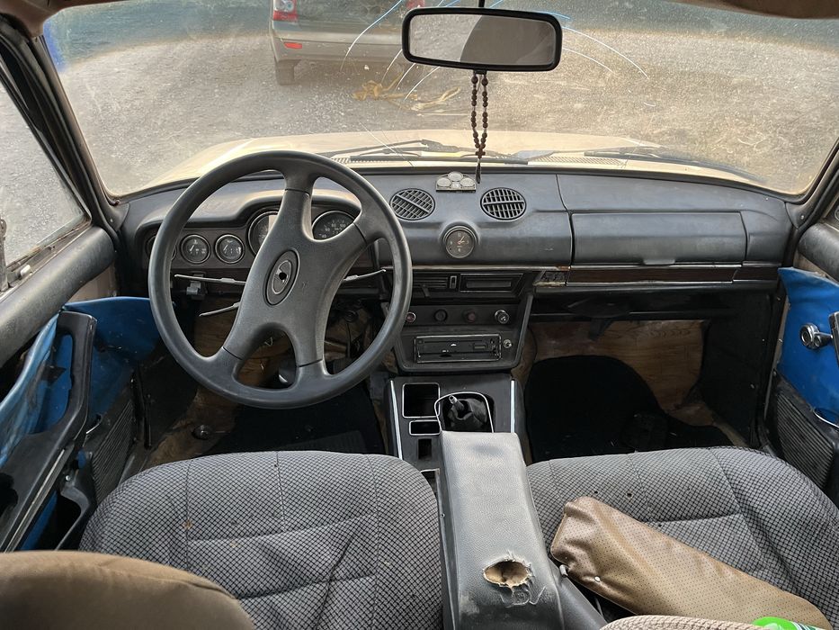 Ваз2106  2106 вразборе все что на фото есть в наличии