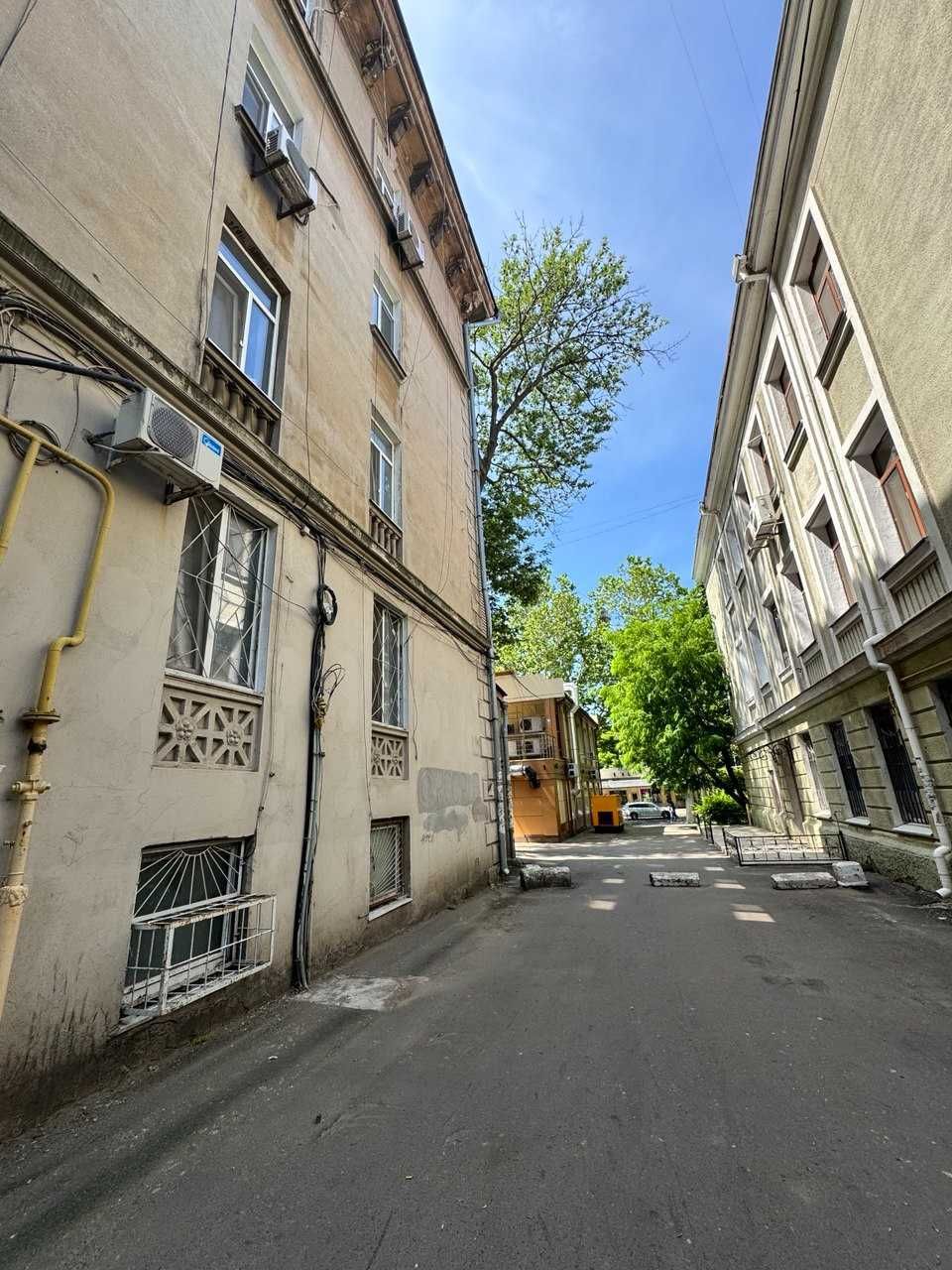 В продажу 2-кімнатна квартира на пр.Шевченка в СТАЛІНЦІ