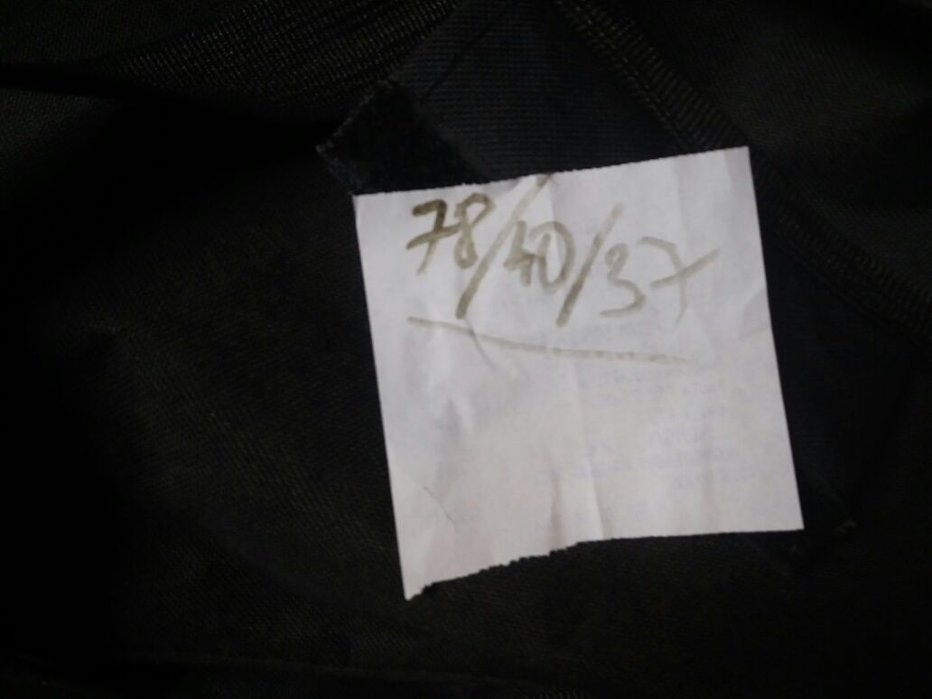 Duża  mocna hokejowa torba na sprzęt.