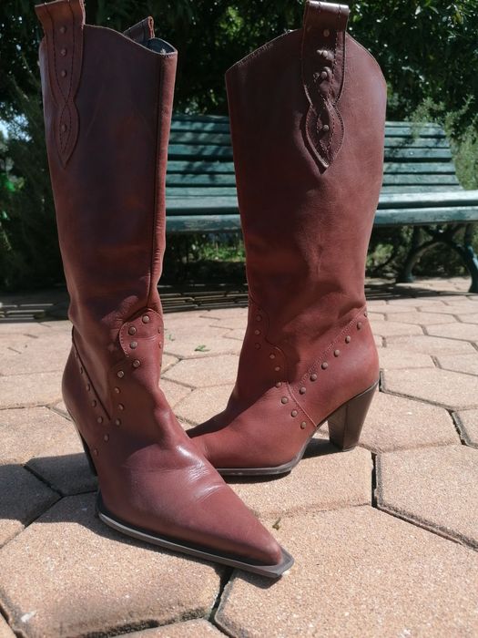 Botas cowgirl castanhas