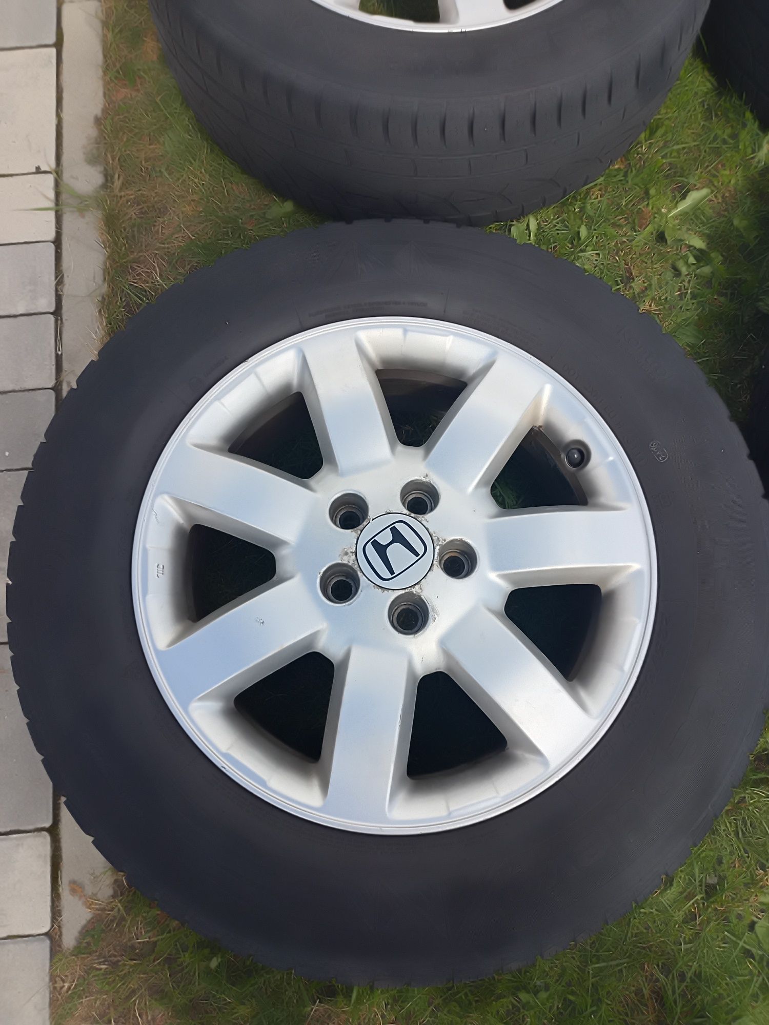 Felgi Honda CR-V 3 5x114.3 225/65 R17 opony zimowe