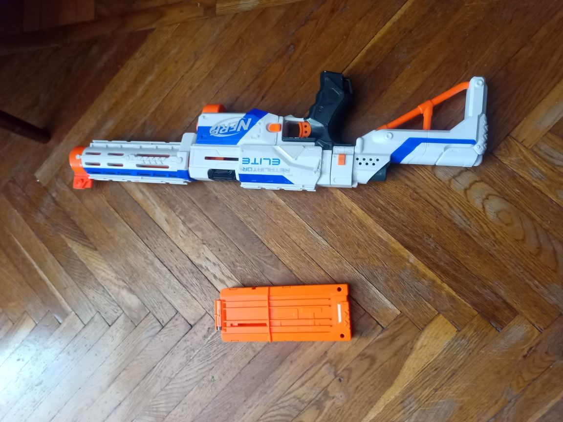 Nerf б-у в отличном состоянии