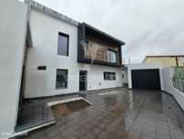 Moradia Isolada T5 c/Piscina e Garagem, Brejoeira - Azeitão