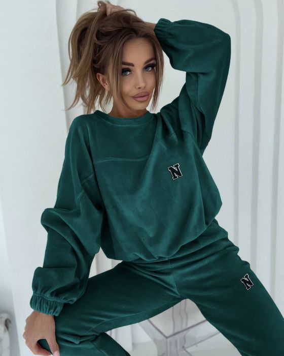 Жіночий костюм теплий велюр на плюшевій основі.Розміри 42-56