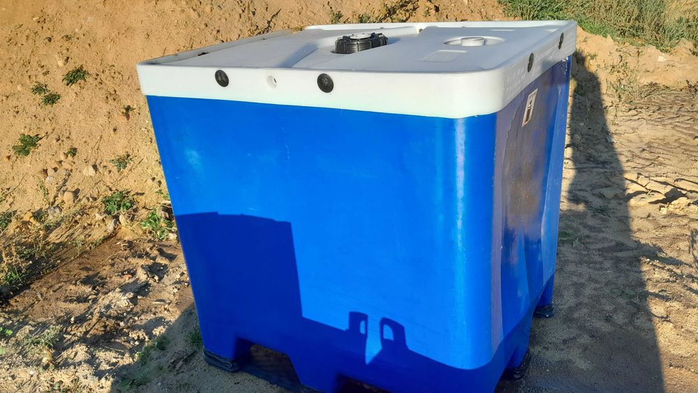 Zbiorniki dwupłaszczowe 1000L pojemnik 2 SZT Mauzer płyny olej chemie