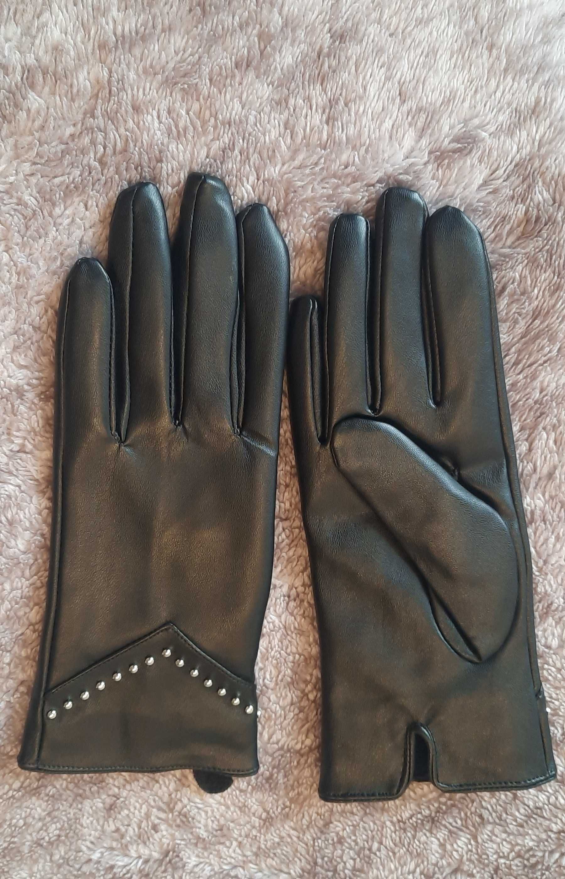 Luvas pretas de senhora novas
