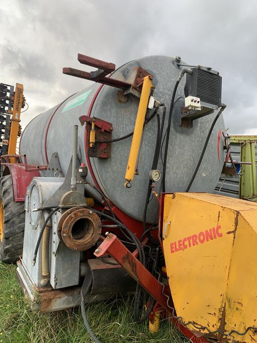 Beczka asenizacyjna , beczkowóz aplikator