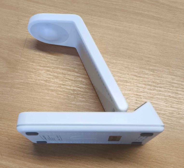 Blsyetec Bezprzewodowa ładowarka 5w1 QI 15W z zegarem i lampką [2427]