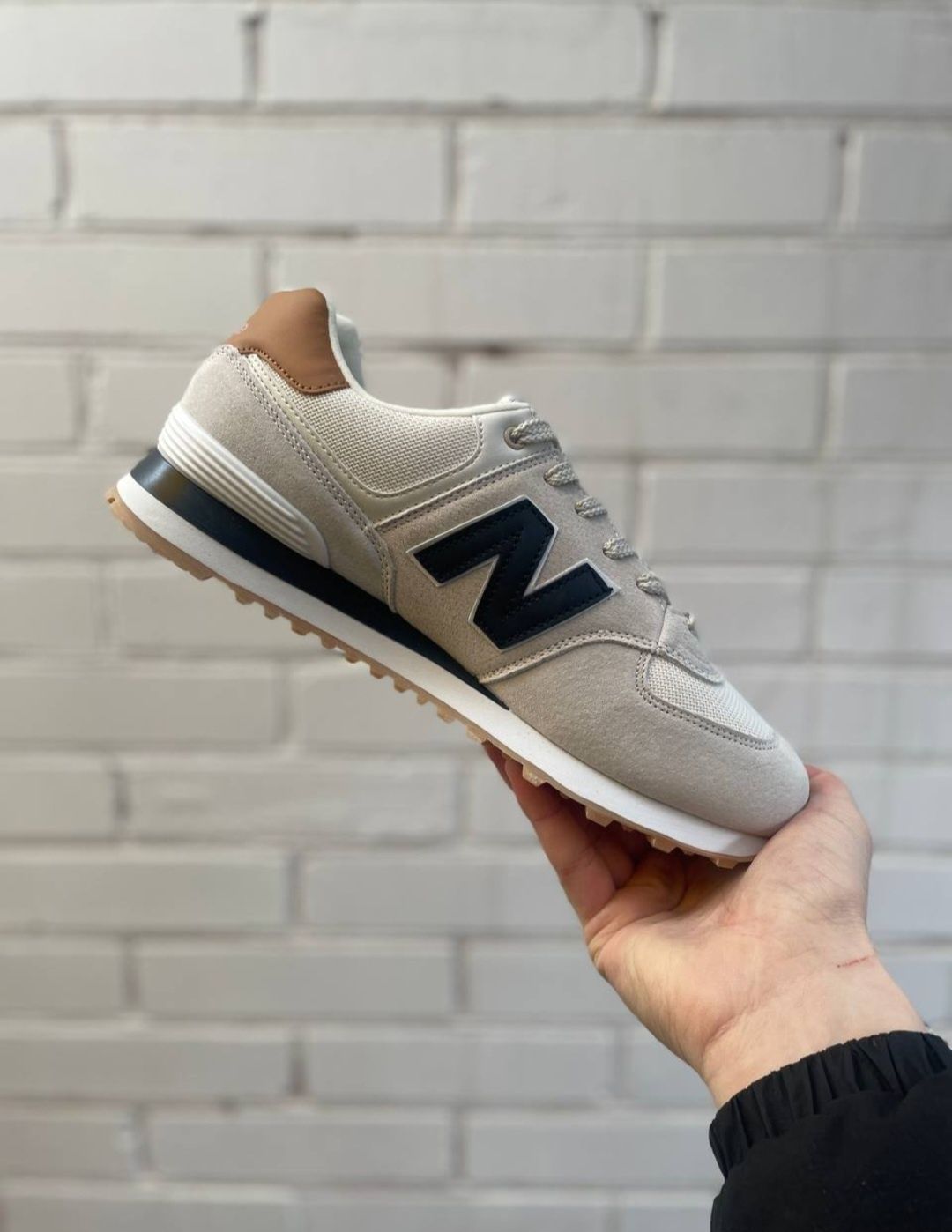 Кроссівки New balance.