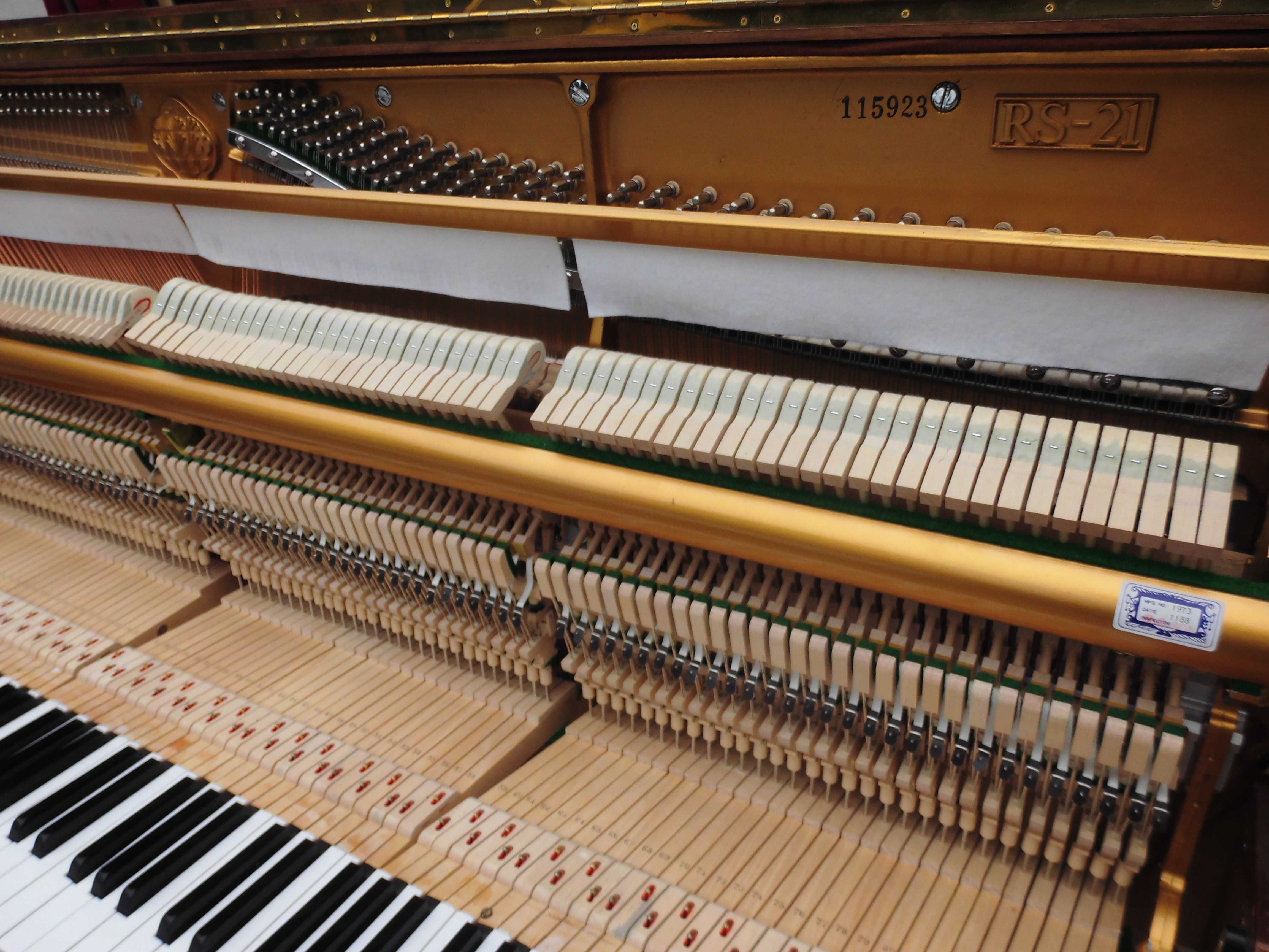 Pianino wysokie 2001r Korea Royale RS121 oryginal na gotowo transport