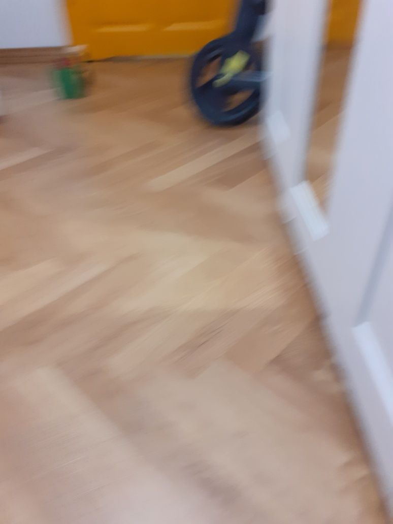 Krzesełko do karmienia Ikea, drewniane
