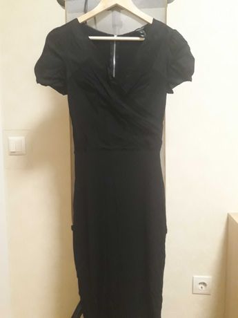 Черное платье MANGO