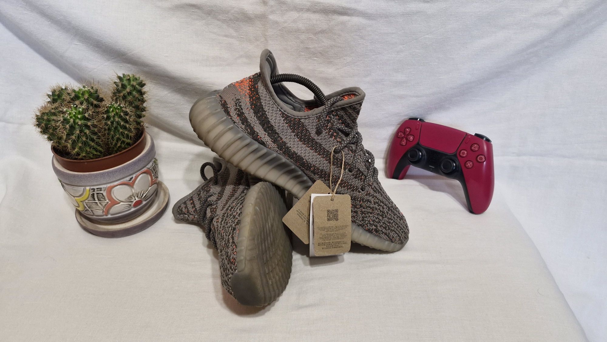Кросівки Adidas Yeezy Boost 350 V2.Beluga.Розмір 42