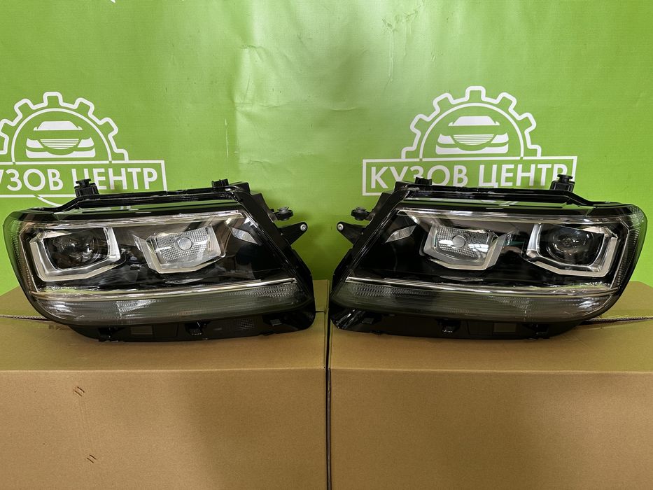 Фари Tiguan 2017-2021 Volkswagen фары ксенон ліва права з блоками