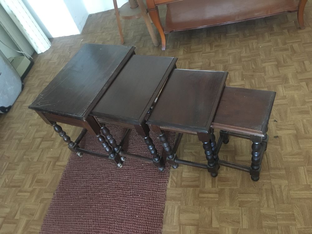 Mesa de centro em madeira