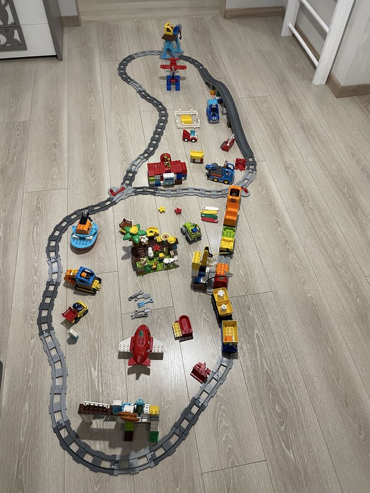 Lego Duplo 4 набори 2 потяги