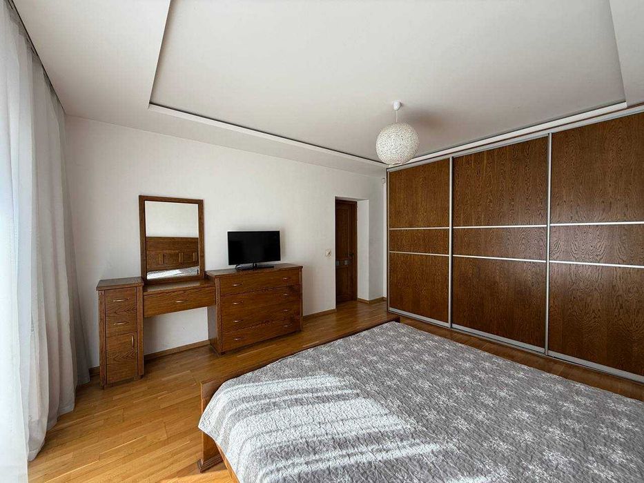 Оренда будинку Львів вул.Кульпарківська (ЖК Парус Park) гараж і підвал