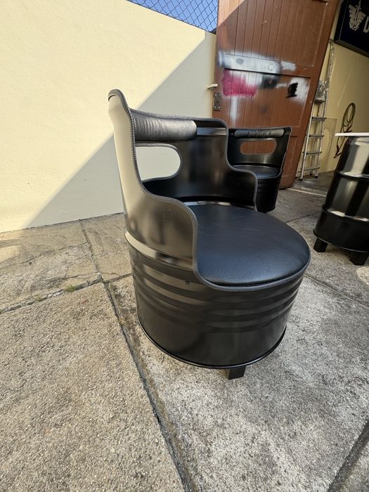 Conjuntos mesas poltronas