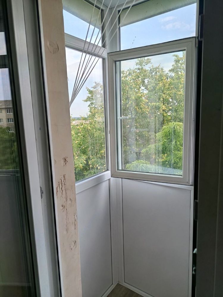 Продам 2- ую квартиру в центе