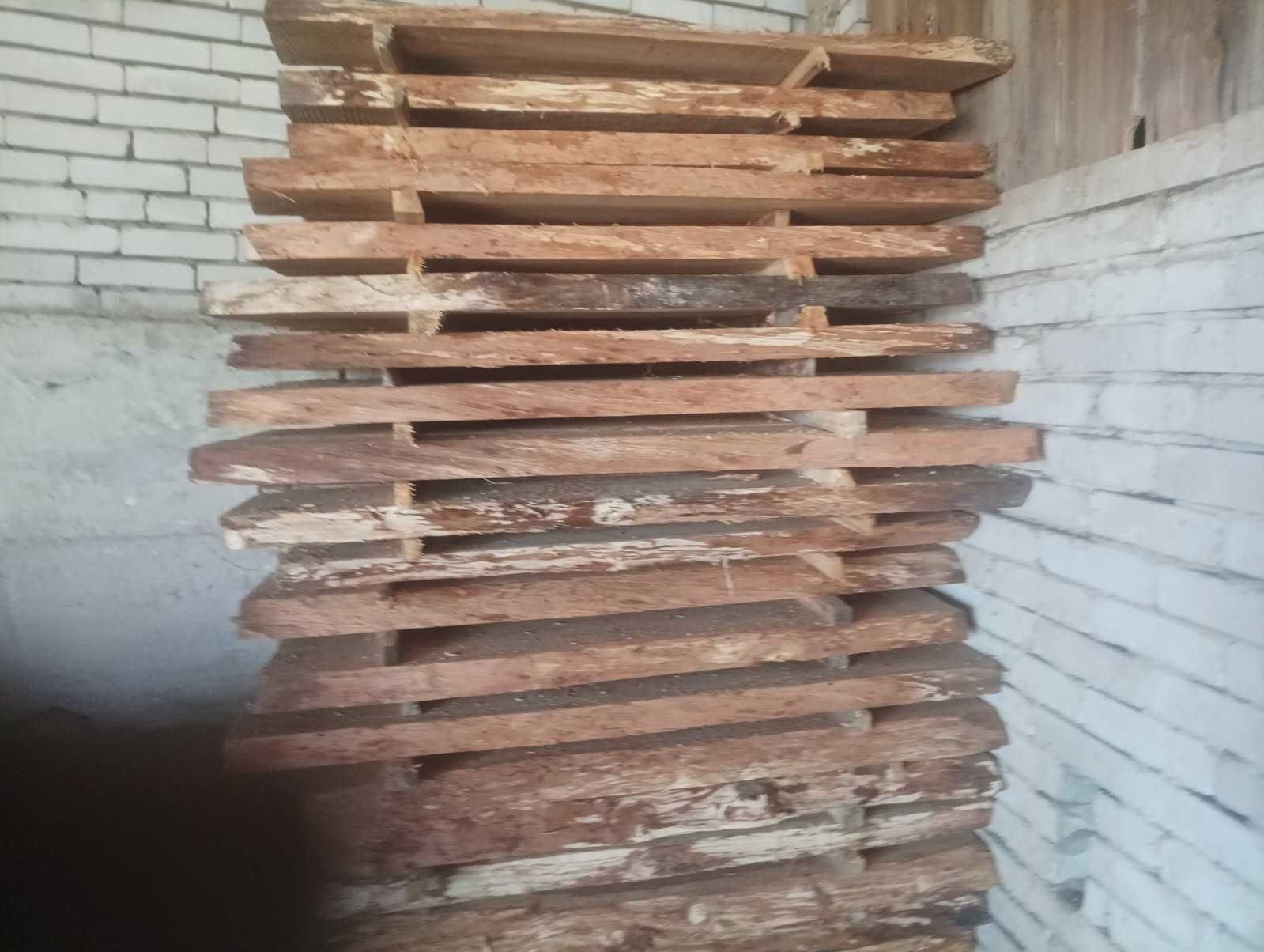 Deski dębowe (85 szt, suche)