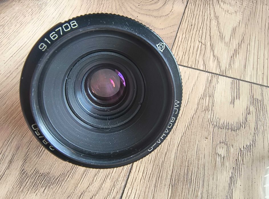 Obiektyw Vołna 9 ogniskowa 50mm f2.8 mocowanie M42