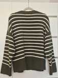 Sweter oversize z dodatkiem wełny 40-42