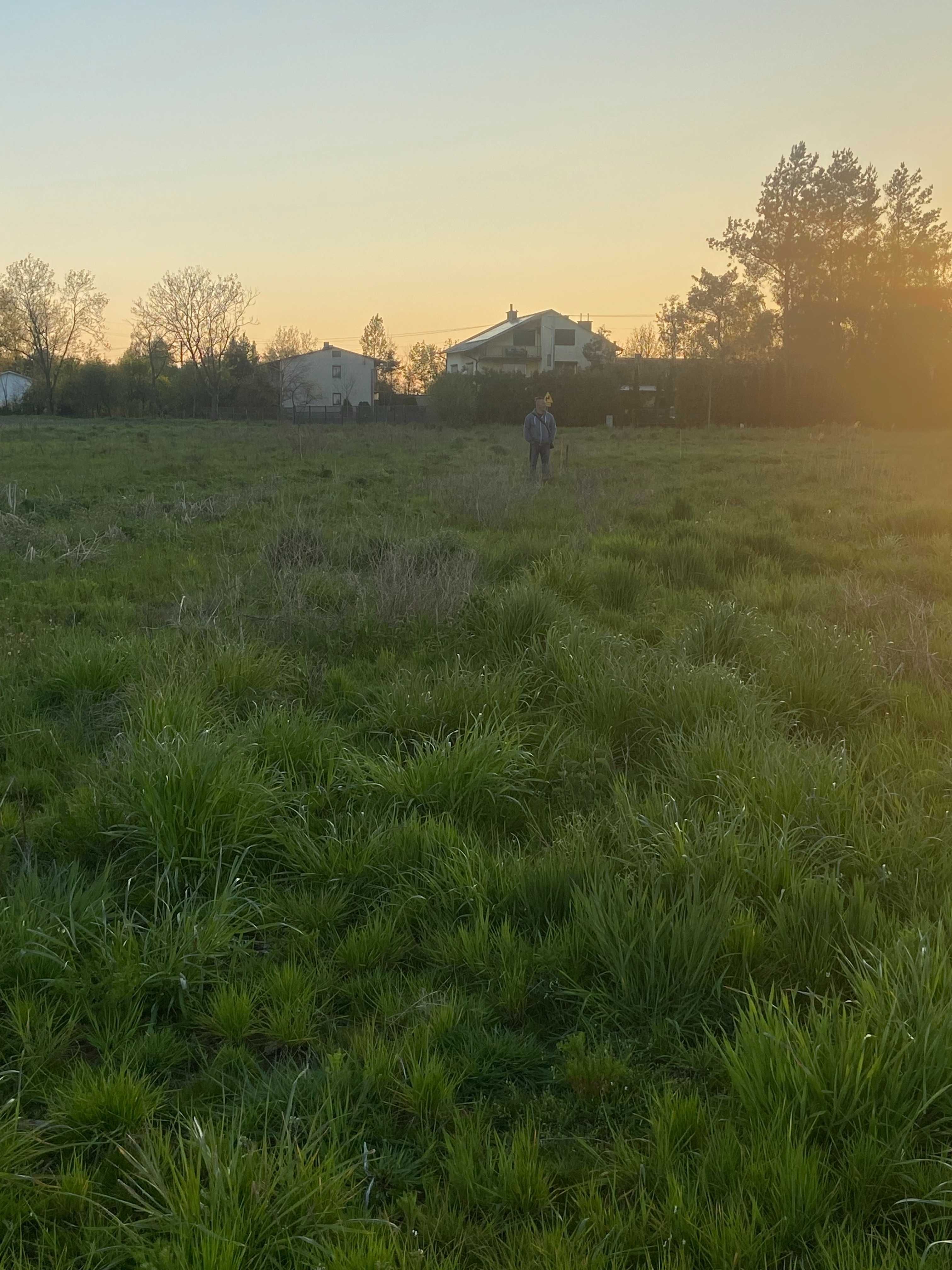 Działka budowlana Leśnica gmina Wodzierady 1530m Piekne miejsce