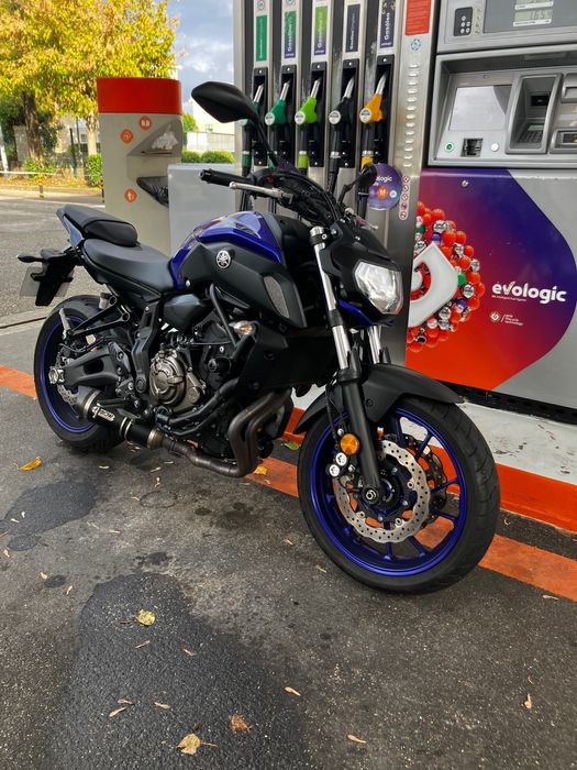 Yamaha MT-07, como nova!!